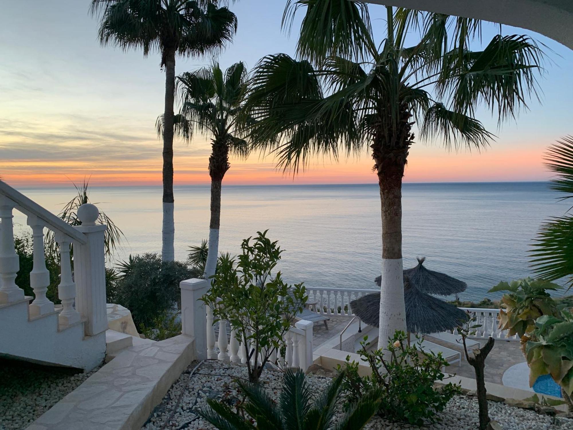 Frontline villa, five star deluxe El Campello Exteriör bild